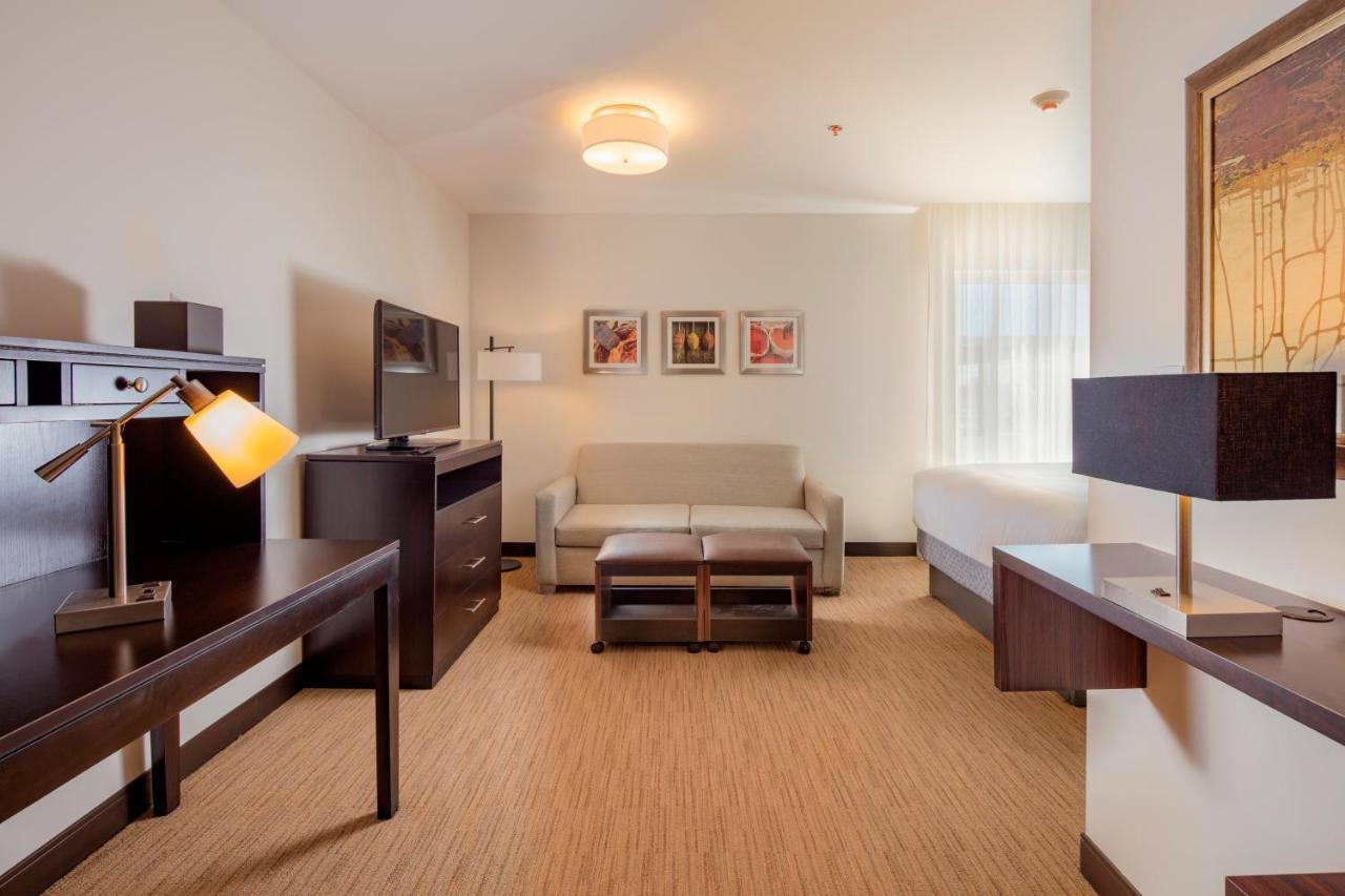 Staybridge Suites - Saltillo By Ihg Esterno foto