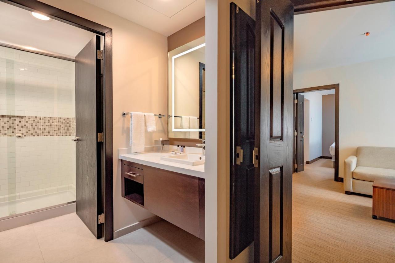 Staybridge Suites - Saltillo By Ihg Esterno foto