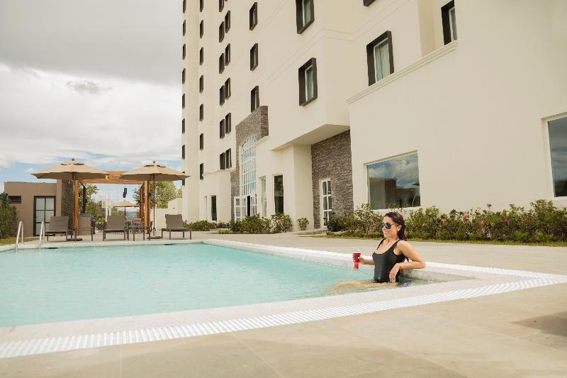 Staybridge Suites - Saltillo By Ihg Esterno foto